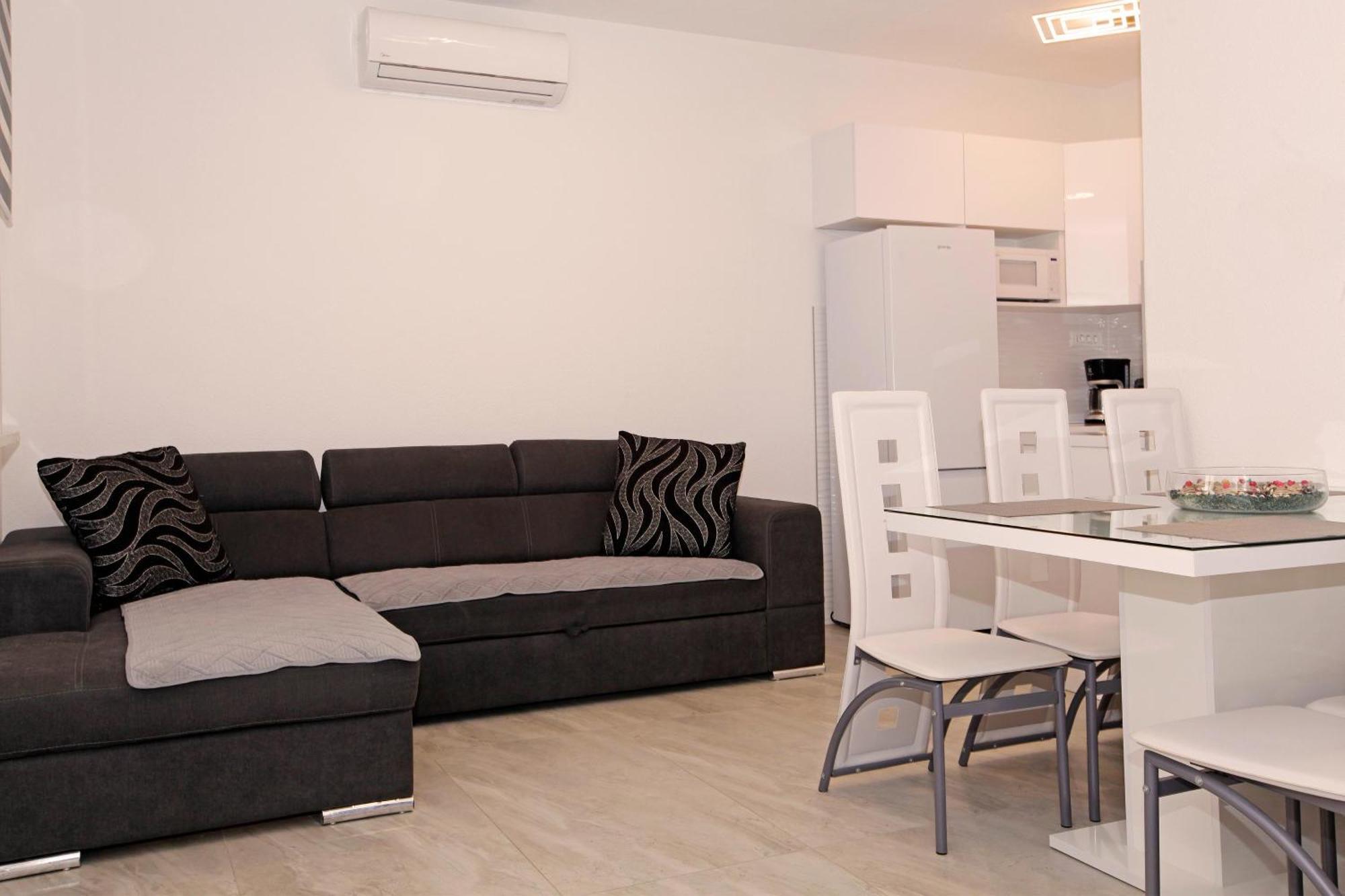Apartments Toni Bol Habitación foto