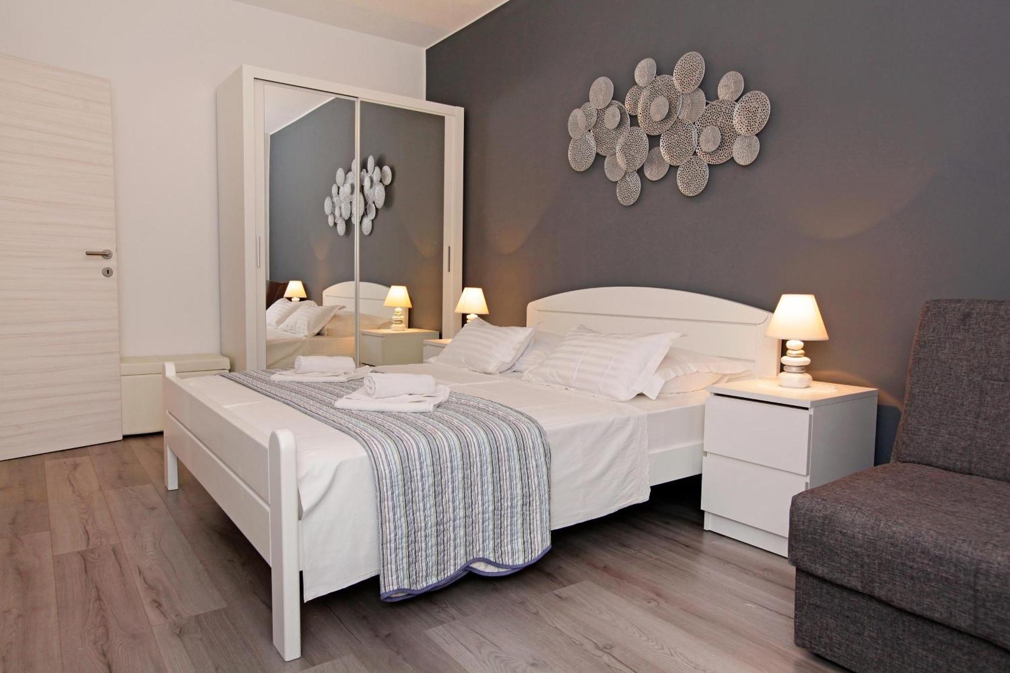 Apartments Toni Bol Habitación foto